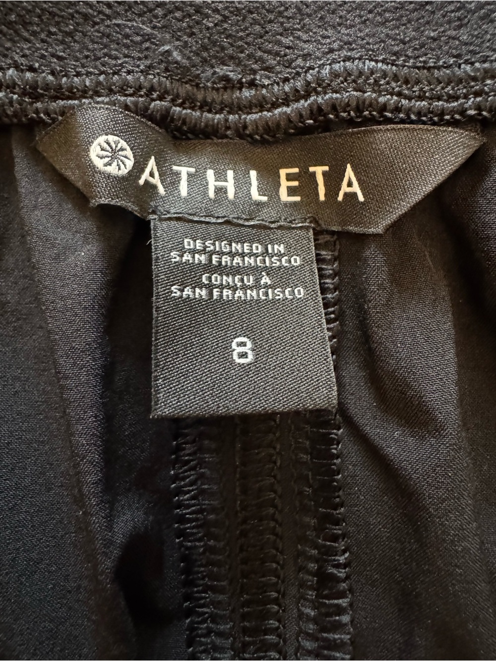 Athleta Black Cargo Athletic Skirt Size 8 Utility Travel - Picture 3 of 7